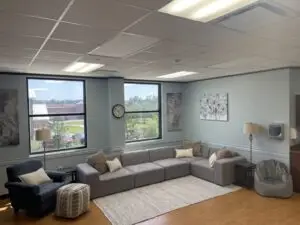 facility-living-room-scaled-1-1024x768